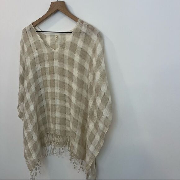 Lula Soul Linen Checkered Lightweight V-neck Poncho with fringe Size Medium - Picture 4 of 15